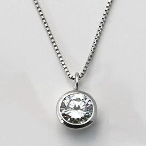 �ץ����900�Ǿ����饫�顼D���顼ŷ����������� ��γ0.50ct �դ����ߥͥå��쥹 FNP-9