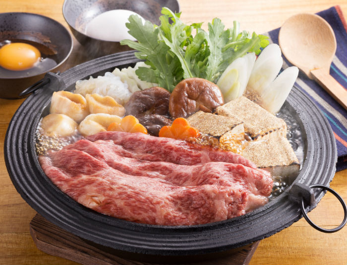 すきやき様 米沢牛すきやき用特上カタロース600g(4〜5人前) | 肉のすがい