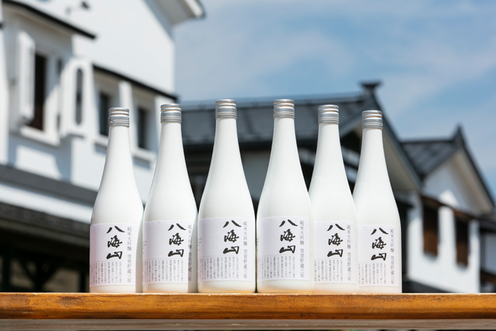 八海山「雪室貯蔵三年酒純米大吟醸」 四合瓶（７２０ｍｌ×６本） ｜ G-Call ふるさと納税