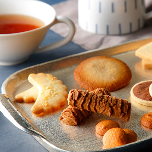 紅茶とクッキーのセット