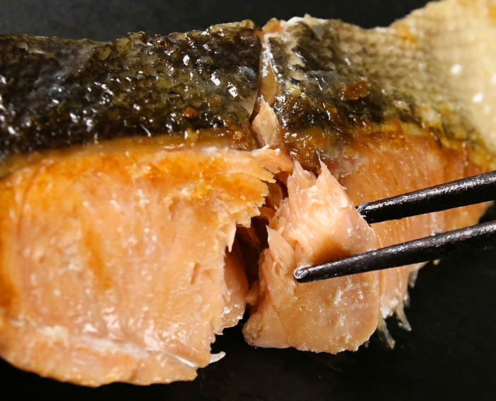 北海道産 秋鮭切り身 アキアジ 辛塩 甘塩 G Call ショッピング 北海道産 秋鮭切り身 アキアジ 辛塩 甘塩 G Call ショッピング