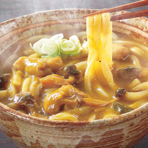新宿中村屋<br>スープが美味しい！<br>秘伝のスパイス香るカレーうどん