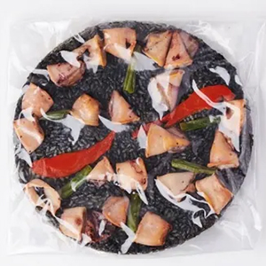 2600g