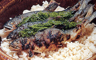 吉野の鮎 吉川水産 鮎（天然仕立て） 約1kg | G-Callショッピング