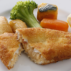 【銀座 みかわや】
<br>舌平目のかに肉包揚げ