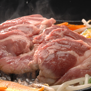 特撰霜降り 生ラム肩ロース
<br>(冷凍たれ付)600g