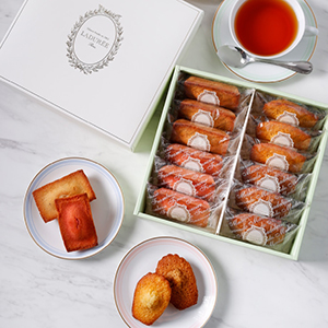 LADURÉE�ʥ�ǥ���<br>���ե졦�ե��ʥ󥷥����ޥɥ졼��